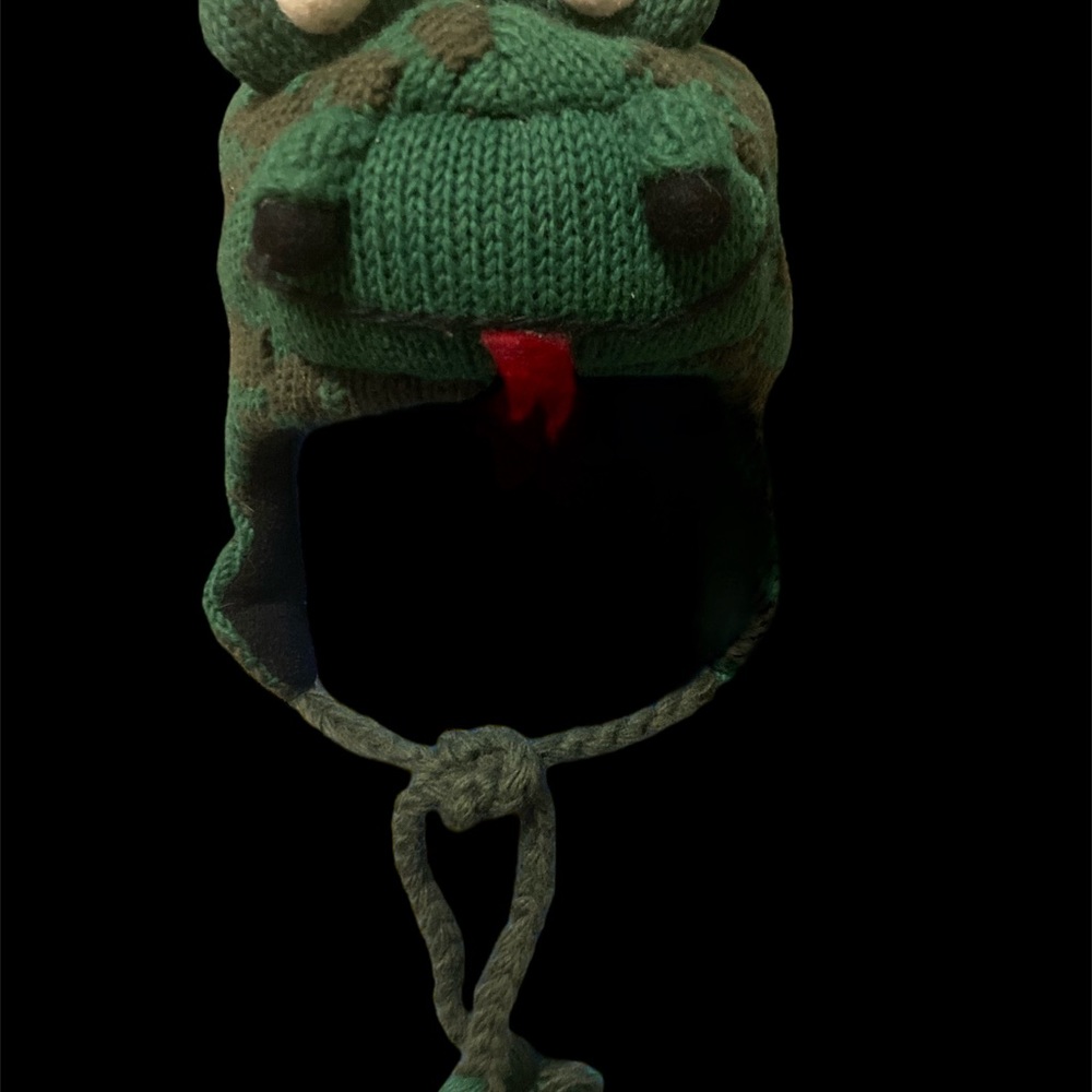 Ark Dragon Wool Toque - Picture 3 of 7